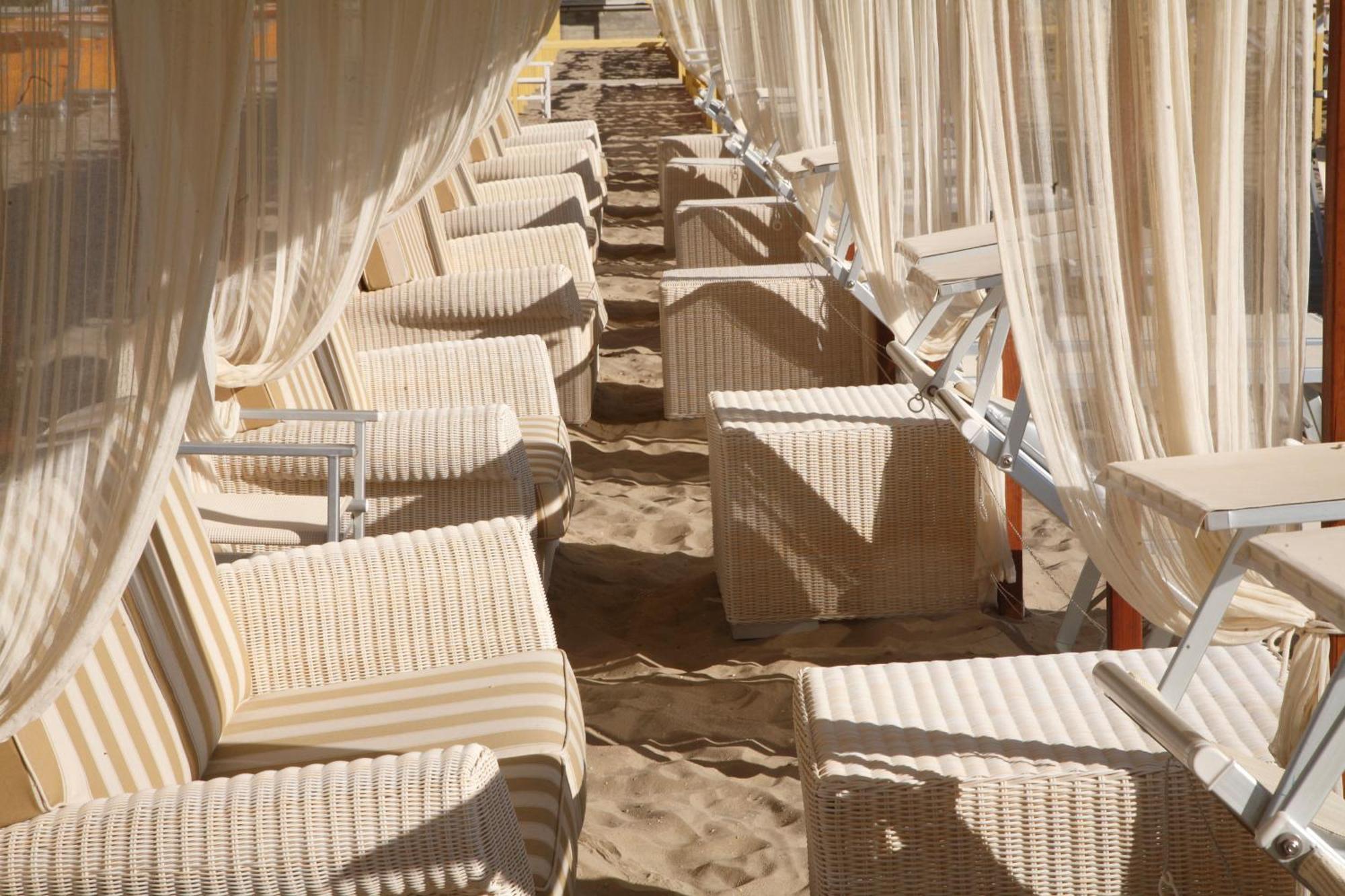 Hotel Maestrale Riccione Eksteriør billede